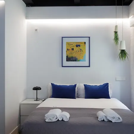 Industrial Loft & Private Courtyard Acacias Apartment Madrid Exterior photo