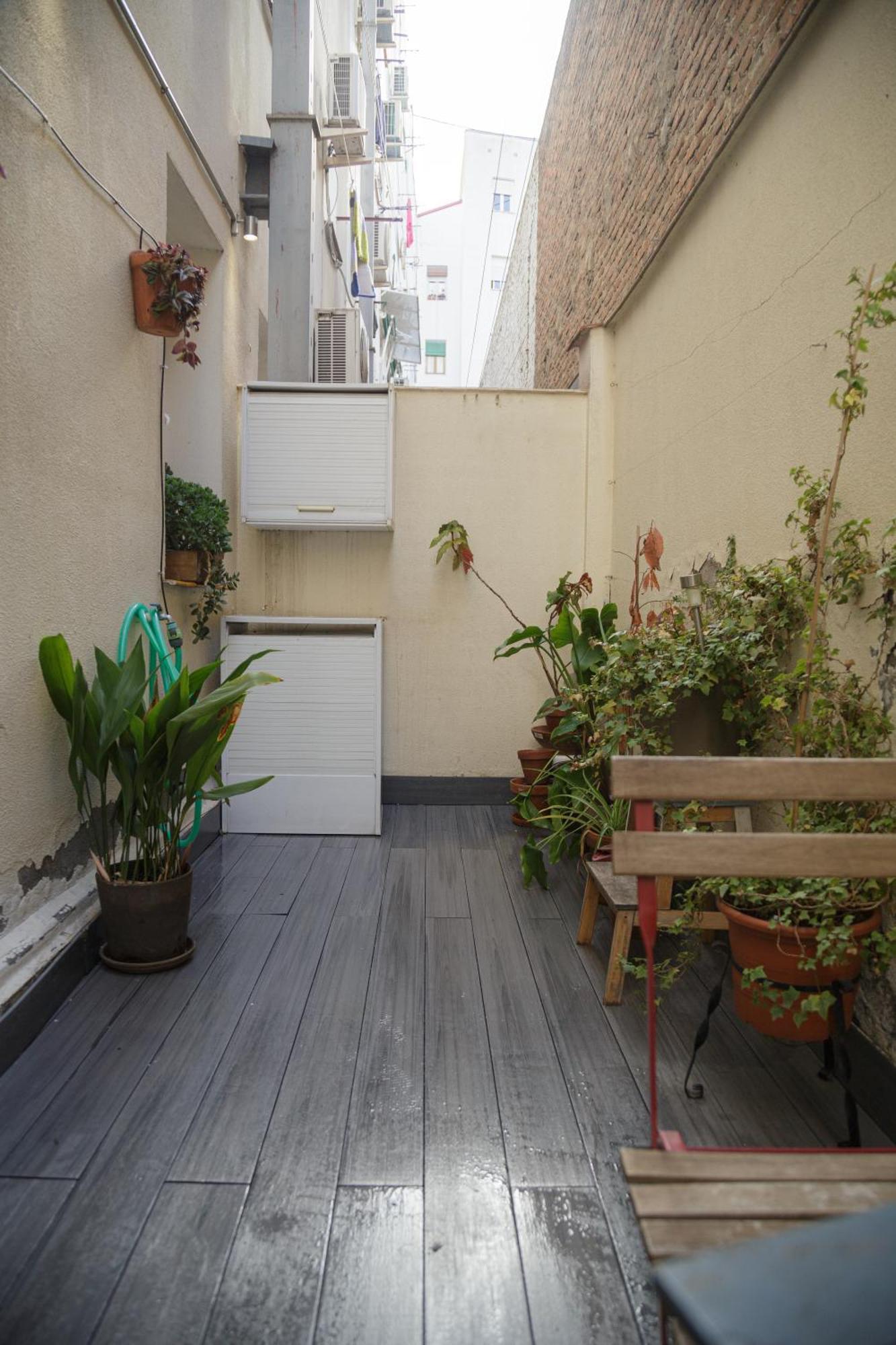 Industrial Loft & Private Courtyard Acacias *
